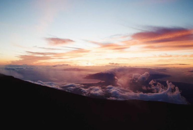 Asuransi kesehatan di Uluwatu Bali untuk ekspatriat dan investor